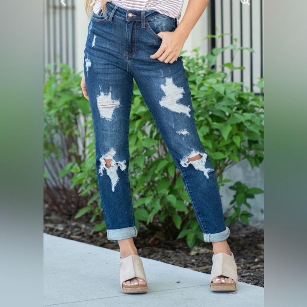 Judy Blue Boyfriend Jeans Distressed Mid Rise Size 5 Women’s